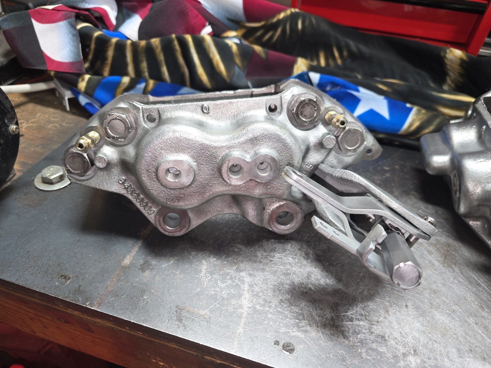 ROLLS ROYCE 2 REAR CALIPER  SHADOW, WRAITH, CORNICHE SOLD OUTRIGHT TOTAL REBUILD