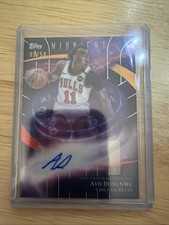 AYO DOSUNMU 2025-26 TOPPS MIDNIGHT STROKE OF MIDNIGHT SUMMER AUTO /50 Q6354