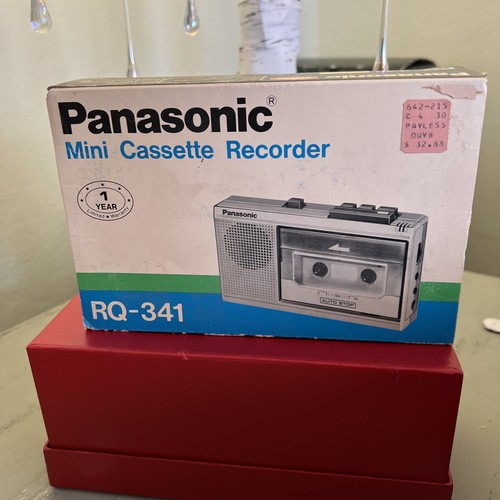 Registratore di cassette personali portatile Panasonic RQ-341 vintage TESTATO