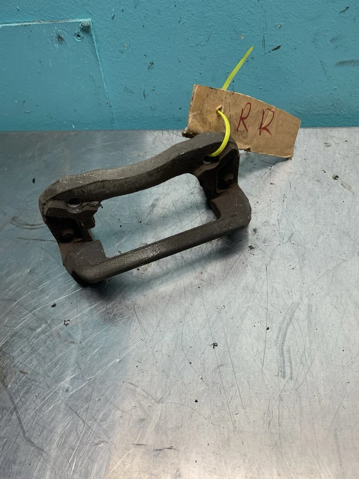 Conjunto de suporte de pinça de freio a disco Hyundai Sonata 2006-2008 RR traseira direita fabricante de equipamento original - Imagem 3 de 3