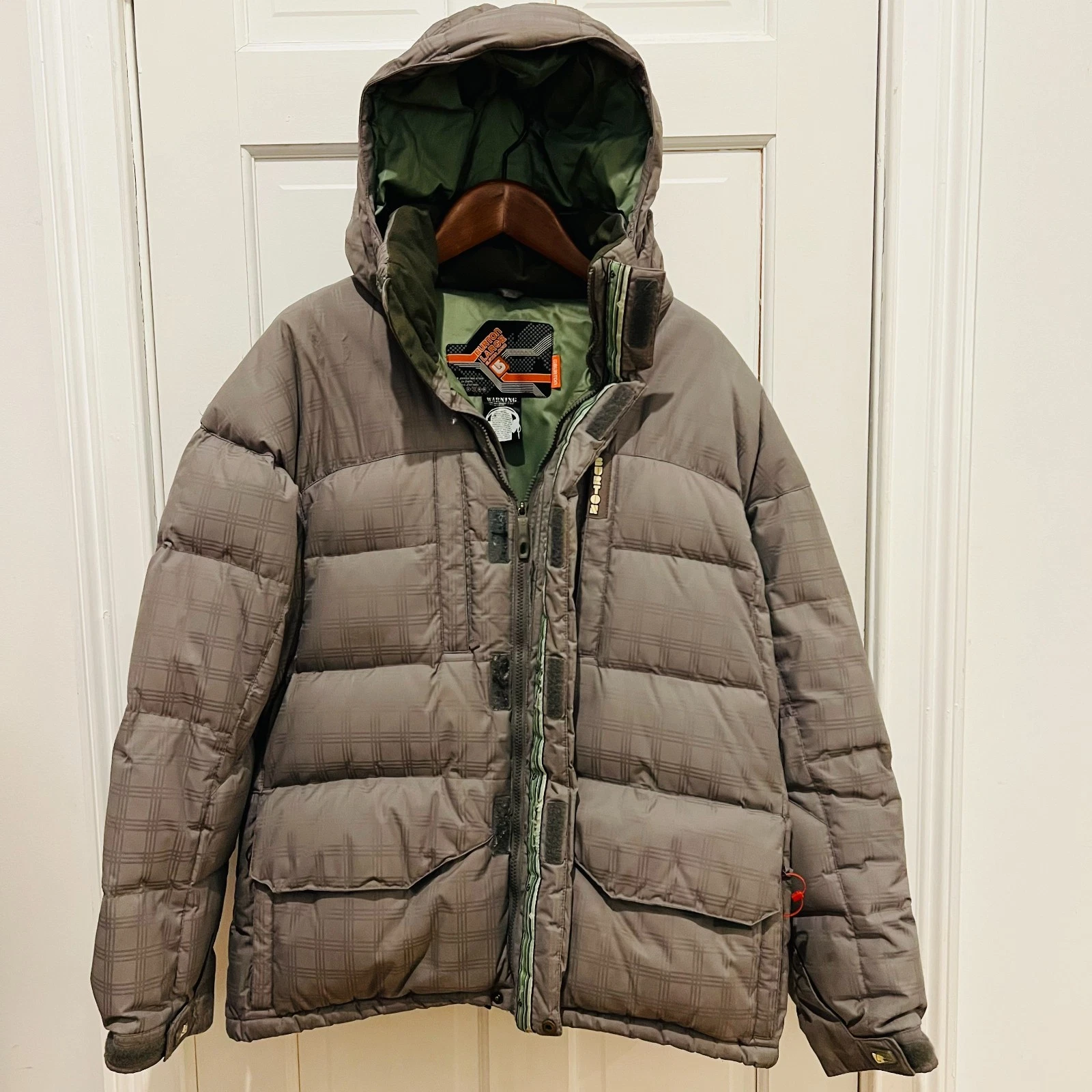 BURTON Snowboard Goose Down Puffer Ski Snow Jacket Size L Gray