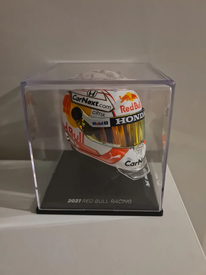 Max Verstappen 1:4 Helm 2021 Season Red Bull Racing Honda F1 RB16B - Bild 2 von 4