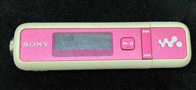 SONY Walkman NW-E023F 1GB MP3 Digital Music Player Pink USB