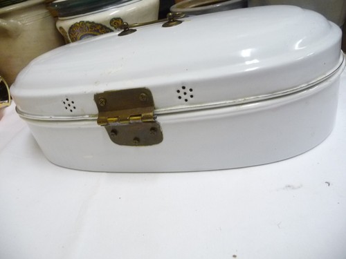 2101. Old Bread Bin Tin Bread Box Enamel Storage - Picture 4 of 5