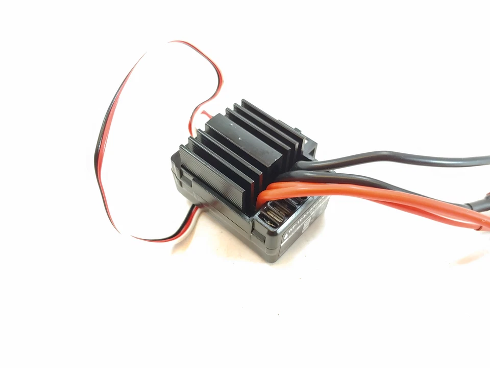 NEW: CEN Racing / Hobbywing WP-1040-BRUSHED 1/10 Brushed Waterproof ESC Dually - Image 3 of 4