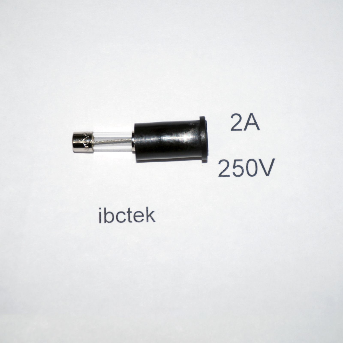 Replacement Logitech Fuse Holder Cap and 2A 250V fuse for Z-680 Z