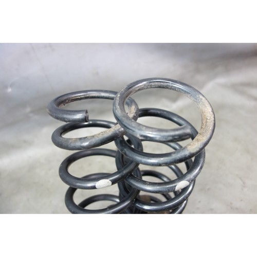 2004-2007 BMW E60 5-Series Sedan 2WD Factory Rear Axle Coil Spring Pair OEM - Picture 4 of 4