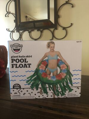 NEW IN BOX BIG MOUTH INC Hawaiian   Giant Hula Skirt Inflatable Pool Float