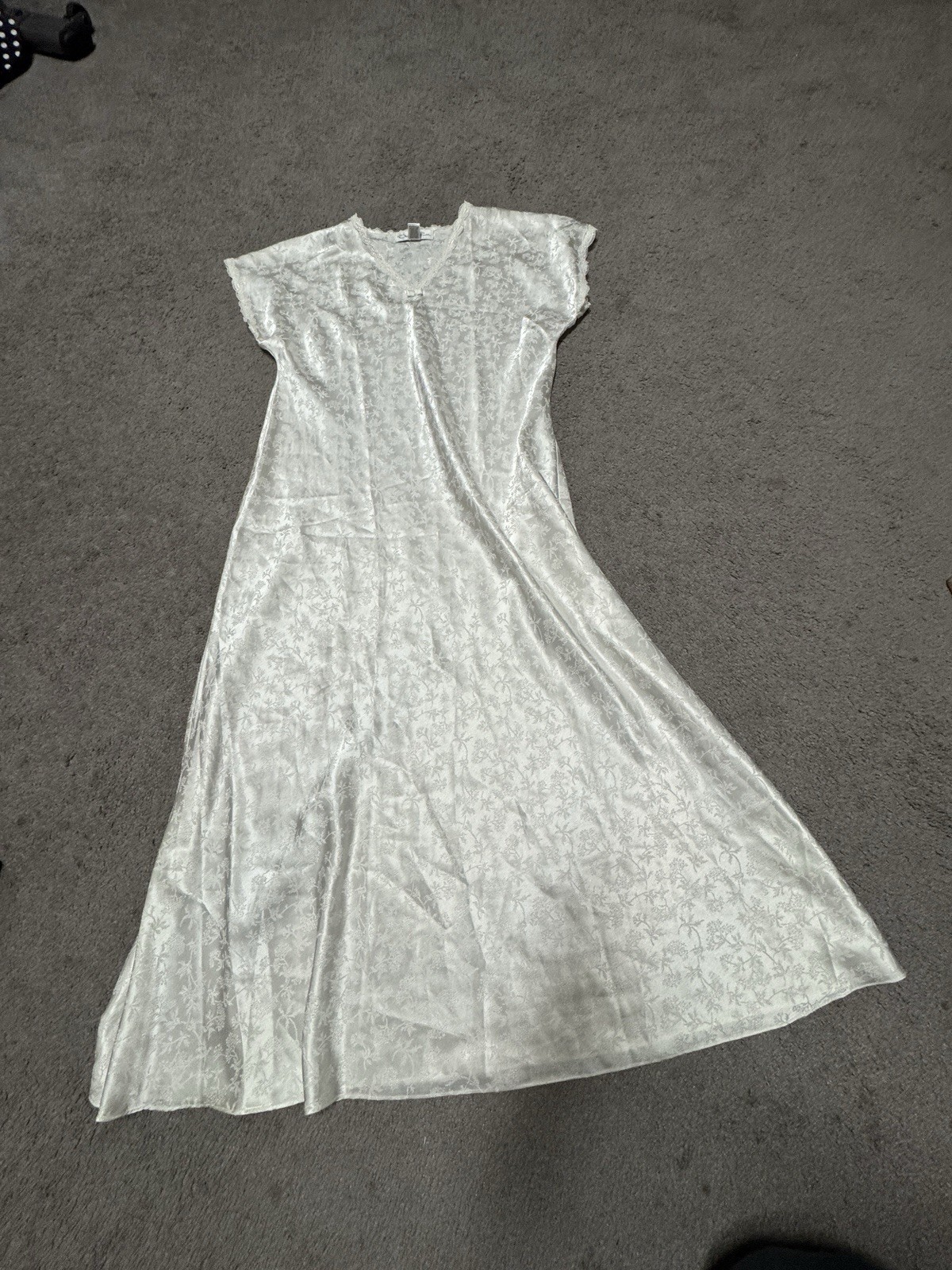 Oscar De La Renta White Silky Maxi Short Sleeve Dress Size S