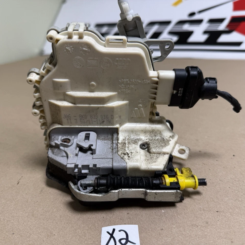 2009–2016 AUDI A4 S4 REAR RIGHT DOOR LOCK LATCH ACTUATOR OEM 8K0839016D - Image 4 of 4