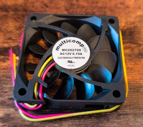 Multicomp 12V DC, Axial Fan, 60 x 60 x 15mm, 30.4CFM - MC002700 New!!