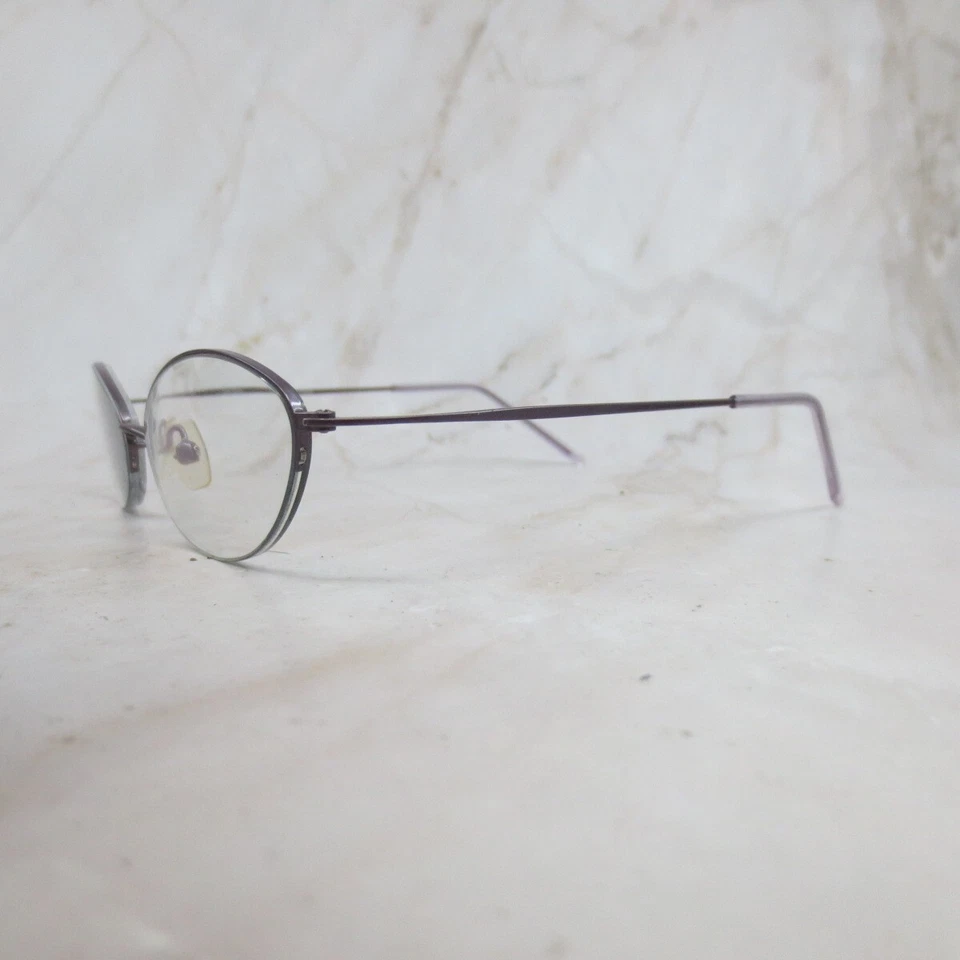 Marco de gafas Vera Wang V24 para mujer de metal púrpura ovalado medio borde 49-16-136 Foto 2 de 4