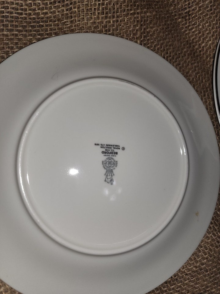 Royal Doulton "Bedford" Fine China 4 DINNER PLATES TC1116 Blue Yellow