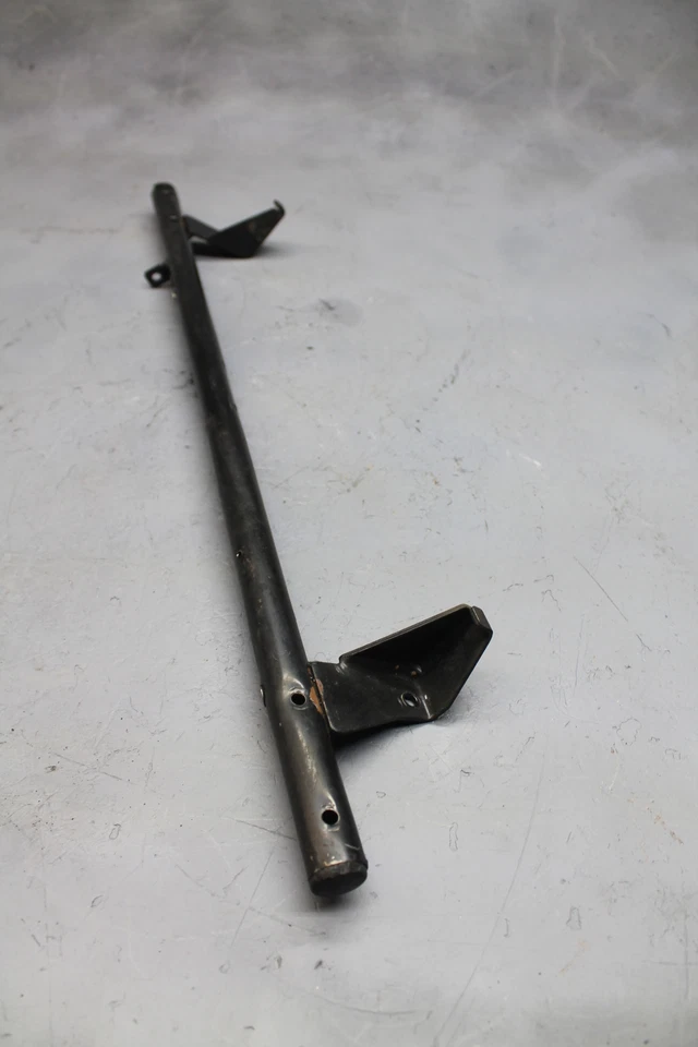 ARCTIC CAT POWDER SPECIAL 700 1999 marco superior soporte puerta de dirección Foto 4 de 4