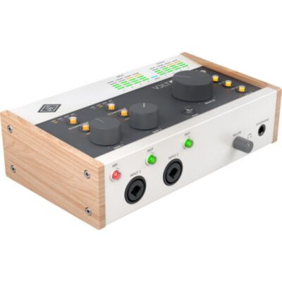 Universal Audio Volt 476 Portable 4x4 USB Type-C Audio/MIDI Interface