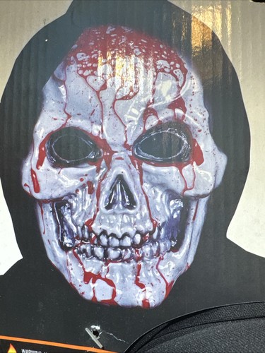 Vintage Skull Mask Bleeding Dripping Blood Heart Pump Halloween Fun World 90’s - Picture 5 of 14