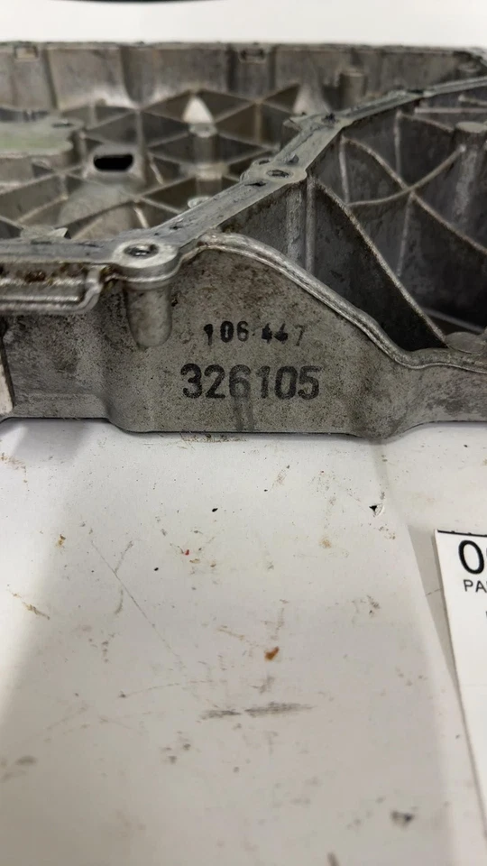 2013-17 Audi Q5 Upper Oil Pan - Image 3 of 4