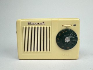 Koyo Parrot KR 4S1 Taschenradio Röhrenradio um 1954 optisch sehr schön