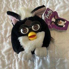 VTG Furby Buddies Plush Bean Bag White Black Brown Eyes With Tag No Hungry HTF