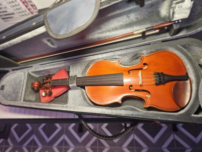 #ad Yamaha Violins V 5 excellent shape with Case and Accessories. Studio inventory $225.00