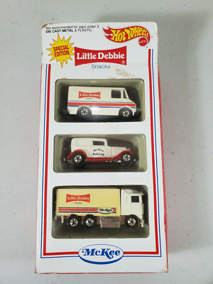 Hot Wheels Little Debbie Deliver Trucks McKee Baking Die Cast