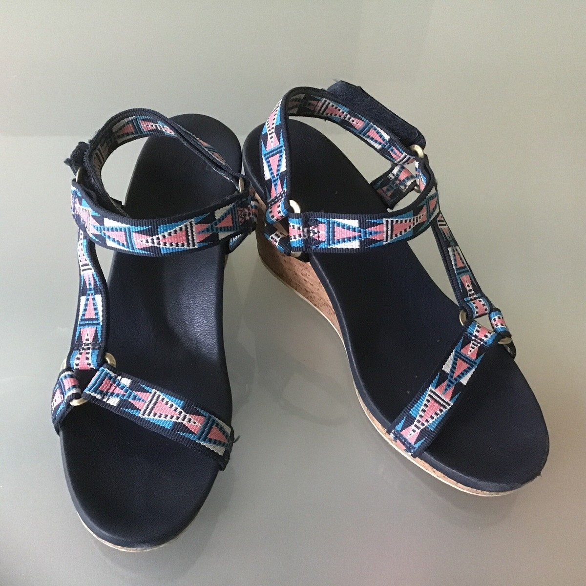 TEVA Arabelle Universal Navy Mosaic Cork Wedge Sandal Size EUC