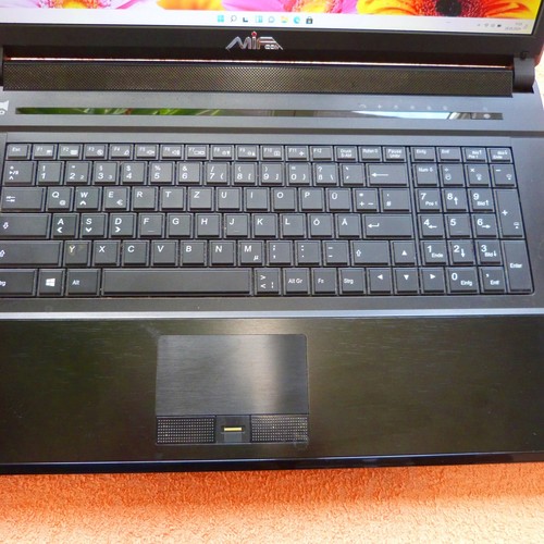 Clevo P170 17 Zoll HIGH END GAMING 8GB GTX l 1TB SSD Windows 11 l 16GB RAM NEU. - Bild 7 von 15