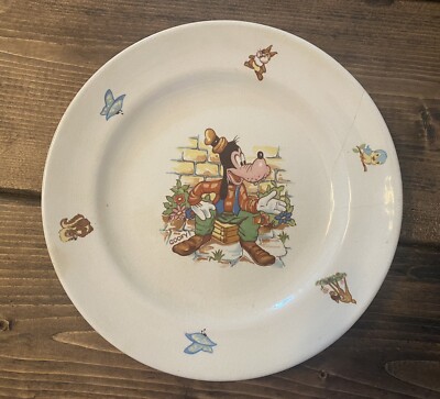Vintage Disney Goofy Child s plate by Beswick/England