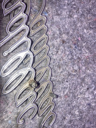 Cadillac Emblem 9834648 (2) - Picture 4 of 4