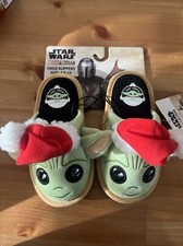 Star Wars Mandalorian The Child Slippers S 9-10