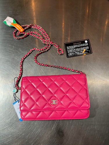 Authentic Stylish Chanel WOC Wallet Ob Chain Crossbody Bag Crafted Rose - Red Ca - Picture 2 of 21