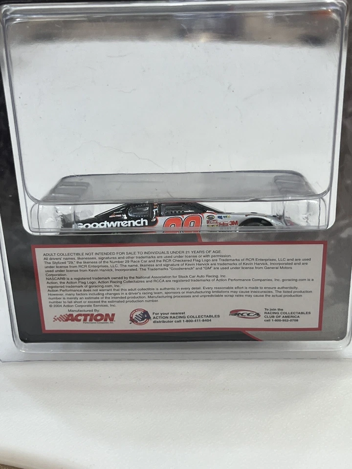 KEVIN HARVICK RCCA DIECAST 1/64 2004 #29 GM Goodwrench/ No Card - Image 2 of 4