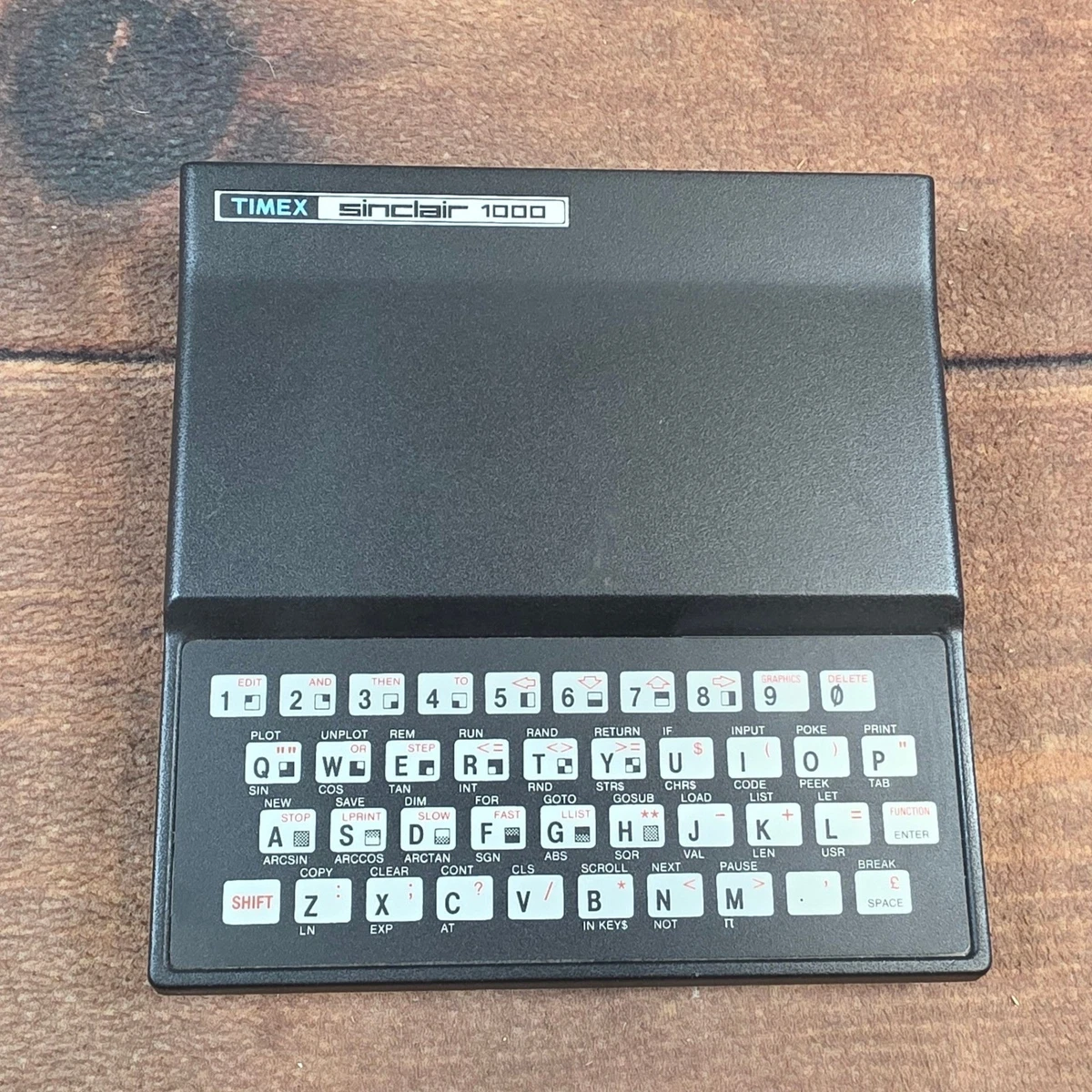 Preços baixos em Sinclair ZX81 Computadores e mainframe Antigos | eBay