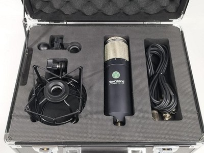 Townsend Sphere L22