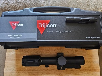 Trijicon VCOG 1-6x24 Scope VC16-C-1600005 Red Horseshoe Used