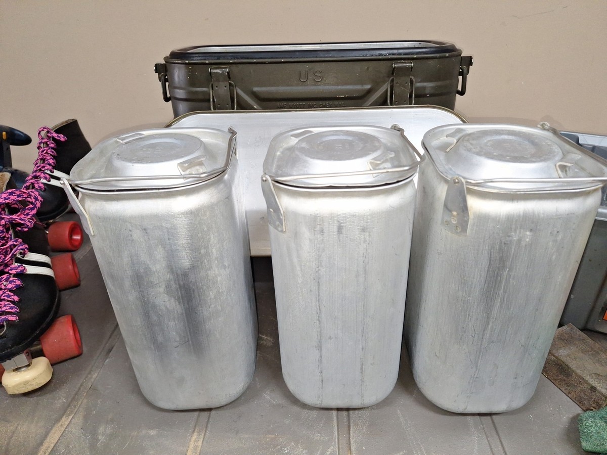 Vintage 1982 US Military Army Mermite Insulated Food Storage