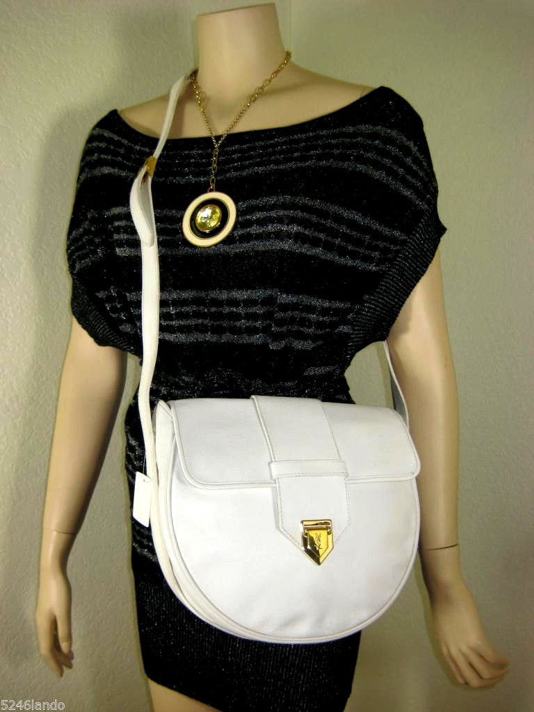 Borsa a tracolla vintage YSL Yves Saint Laurent in pelle a grana bianca