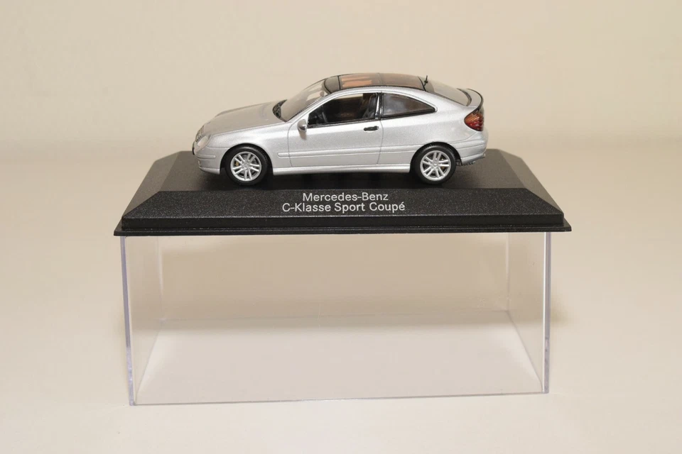 A36 1:43 MINICHAMPS MERCEDES-BENZ S203 C-CLASS SPORT COUPE GREY MINT BOXED - Image 2 of 4