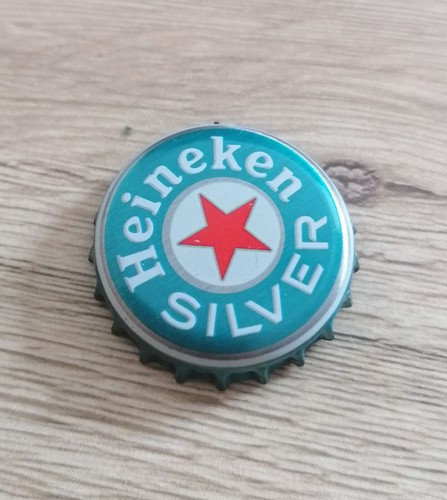 Capsule de bière française HEINEKEN silver bleue métal blanche et rouge