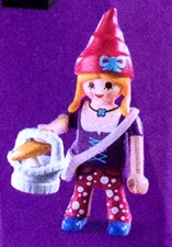 Playmobil,GARDEN GHOME,SERIES #17,DISCONTINUED FIGURE