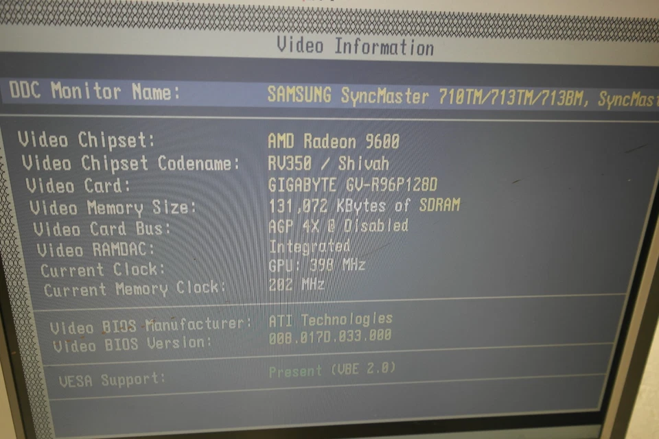 Gigabyte GV-R96P128DE ATI Radeon 9600 128 MB  AGP VGA S-video DVI Graphics card - Image 3 of 4