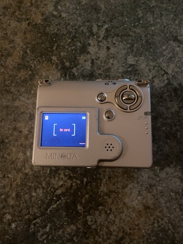 Minolta Dimage X20 Compact Digital Camers - Picture 7 of 8