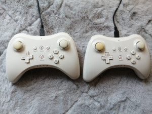 Wii U Zubehör - Remotes, Pro Controller, Nunchuks, Schutzhüllen, Motion Plus uvm