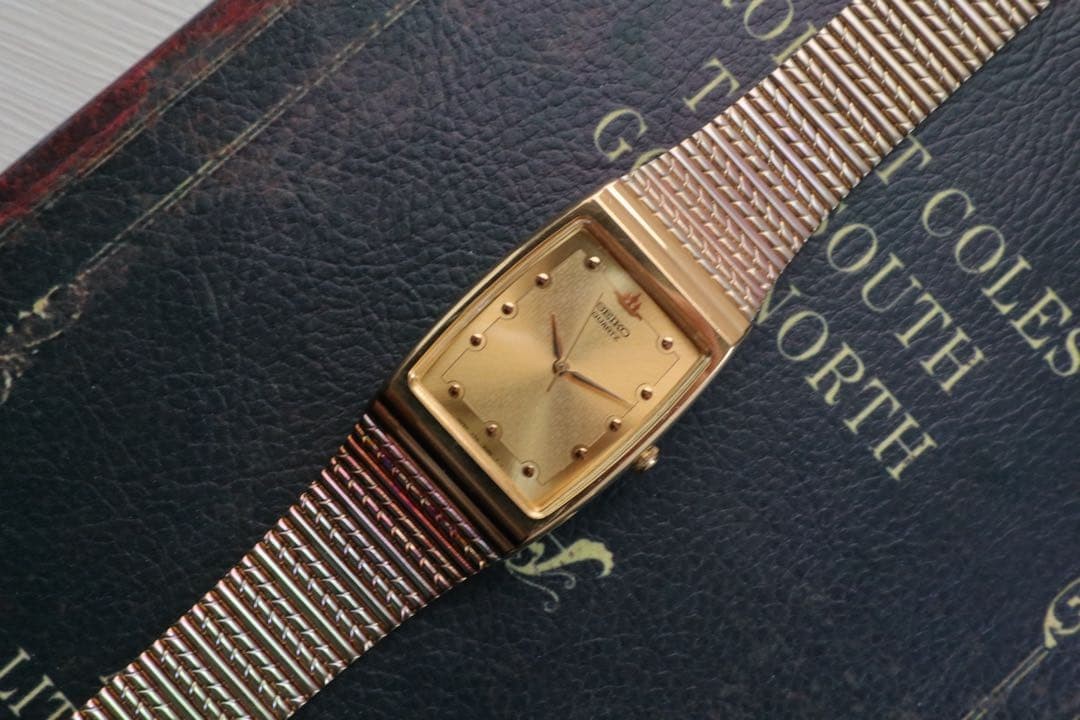 Seiko GALAXY Rectangular Quartz Watch Unisex 35x2… - image 3