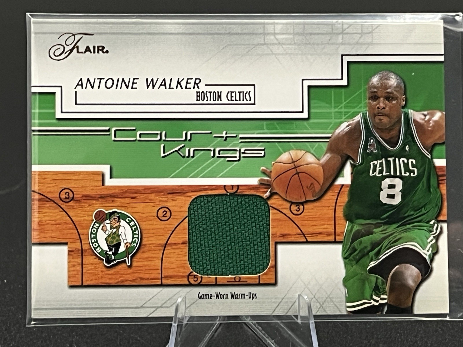ANTOINE WALKER 2002-03 FLEER FLAIR BASKETBALL COURT KINGS CELTICS Patch