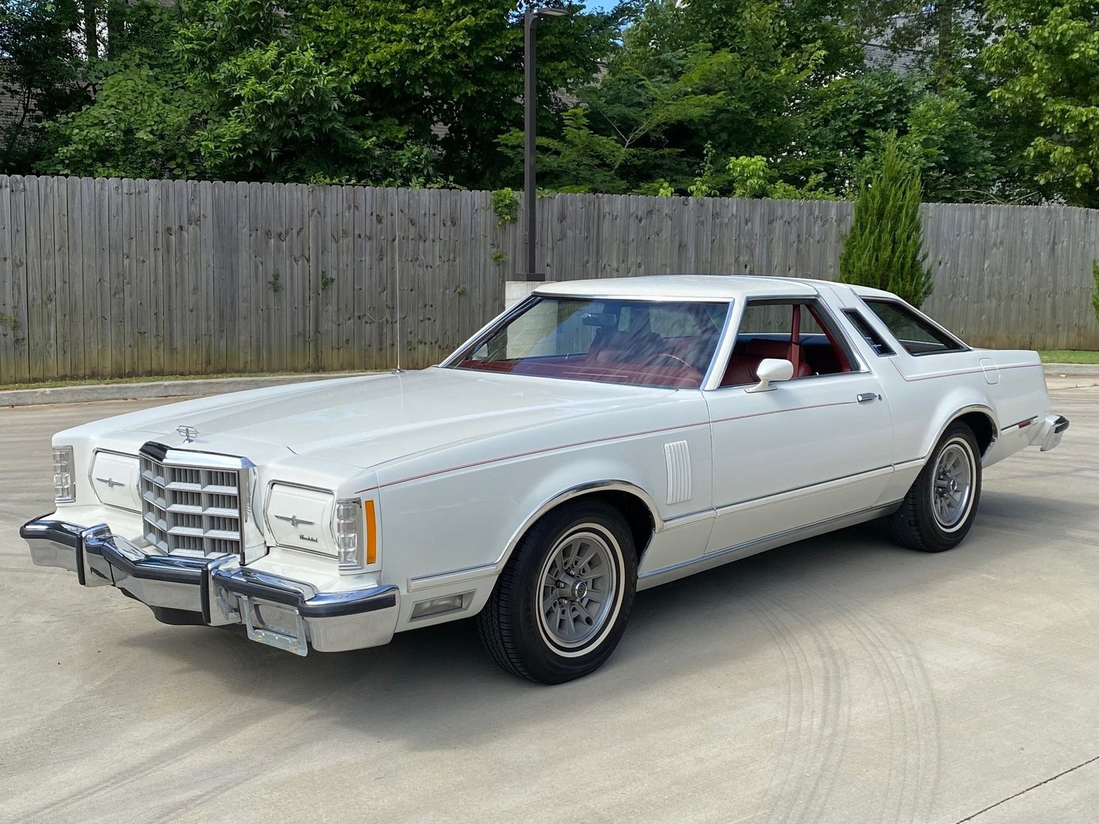 1979 Ford Thunderbird for sale in Collierville Tennessee