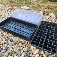 Plateau de démarrage 11 semis avec couvercle 13 21 x 10 1/2