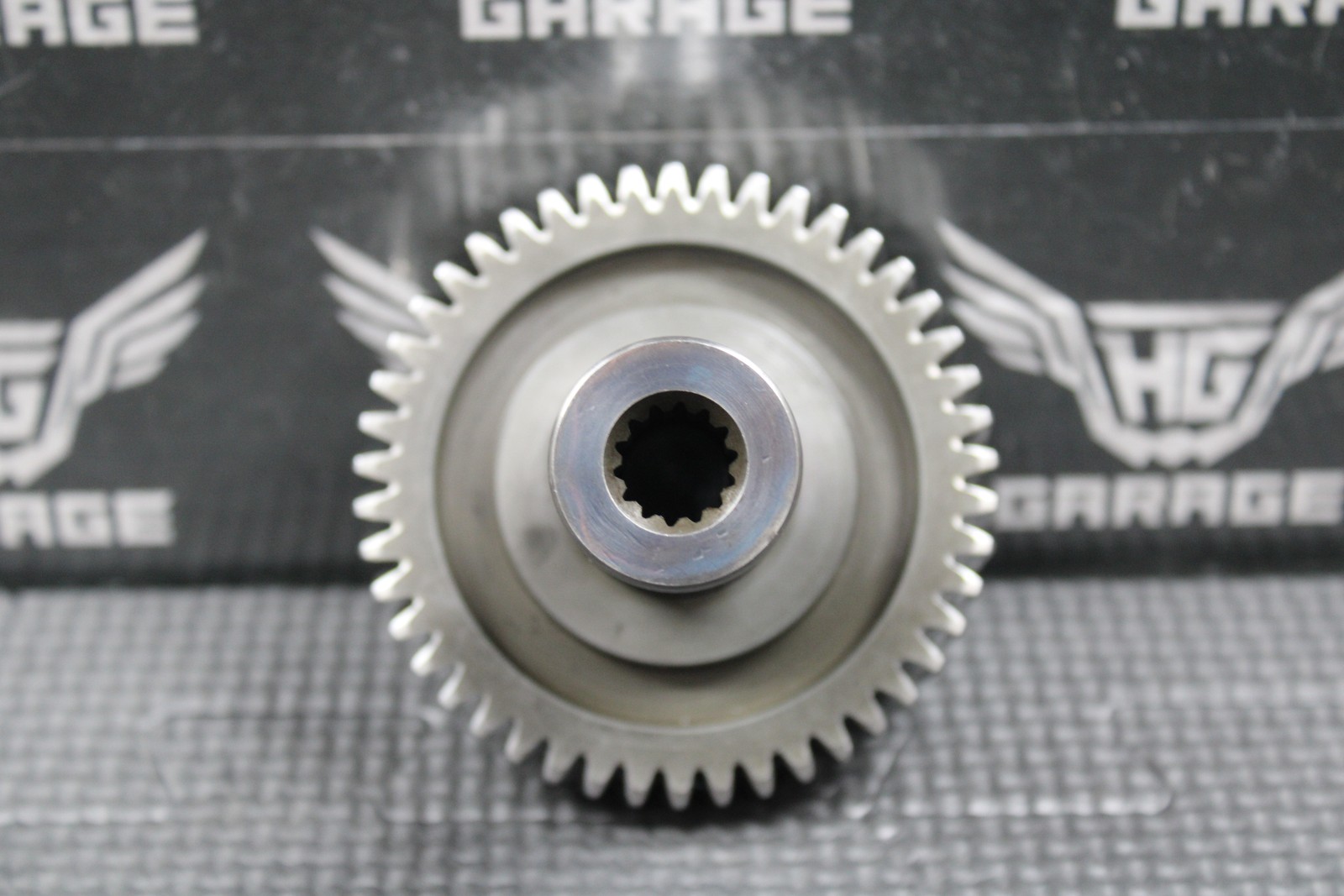Lamborghini Gallardo 2004 Gear shaft P/N 079109565D
