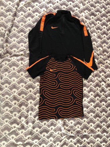 Unisex Nike 1/4 Zip Tracksuit Top \u0026 Tee 