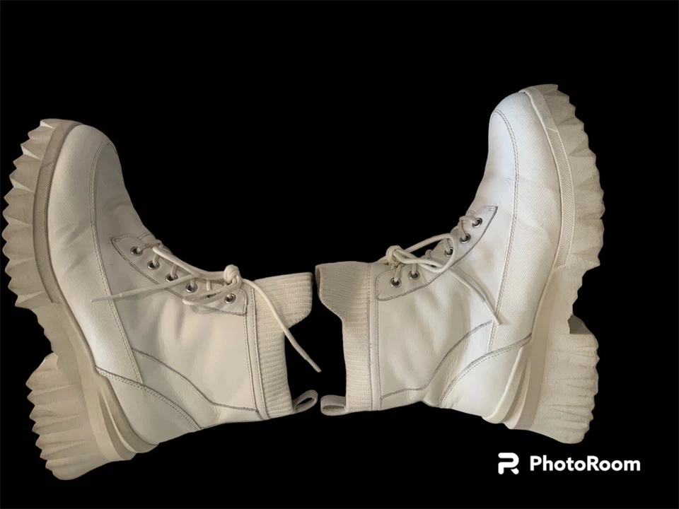 Botas blancas de cuero para mujer Nurture talla 8,5 impermeables Foto 3 de 4